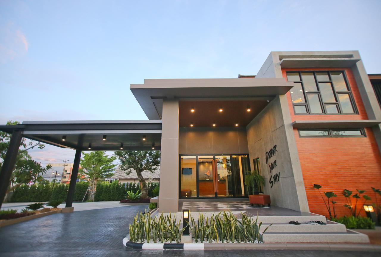 Bunprasop Garden Hotel Nakhon Si Thammarat Buitenkant foto