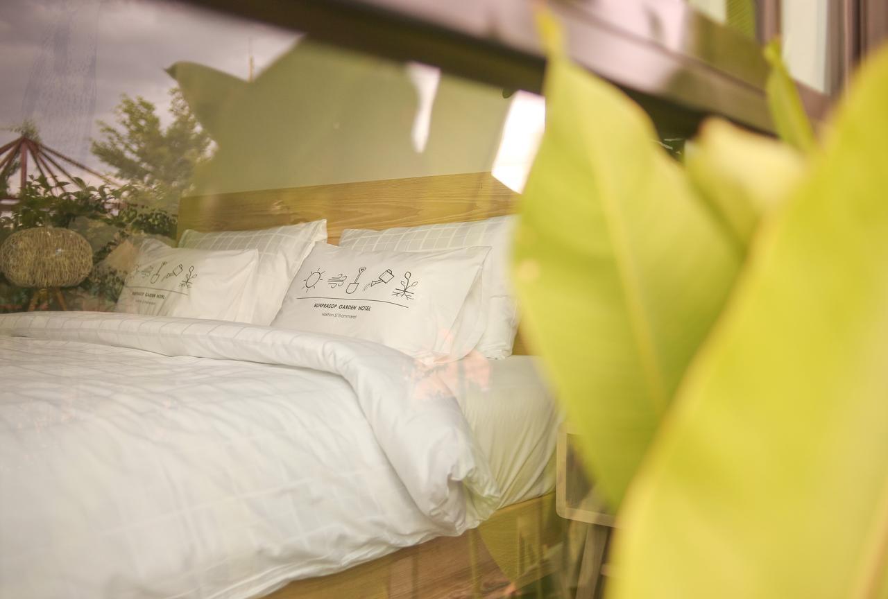 Bunprasop Garden Hotel Nakhon Si Thammarat Buitenkant foto