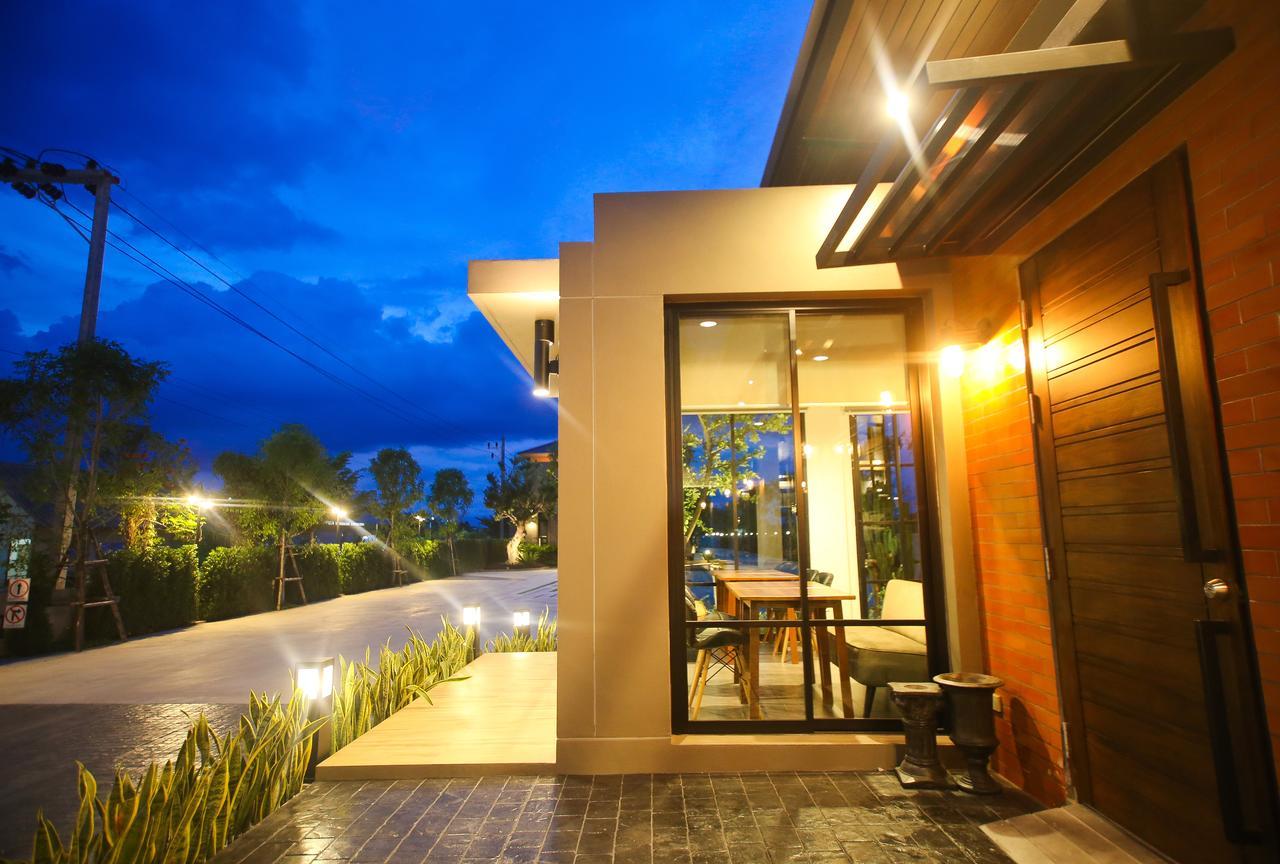 Bunprasop Garden Hotel Nakhon Si Thammarat Buitenkant foto